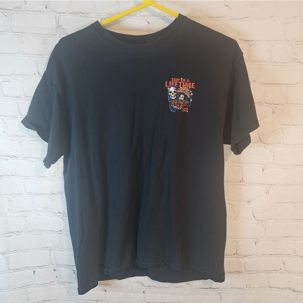 Men's Grim Days "Trip of a Lifetime" shirt, size Large